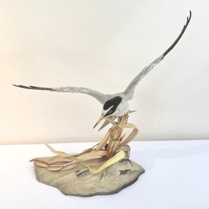 lot 160 image: Boehm Porcelain Least Tern Figurine Limited Edition, Hand Signed