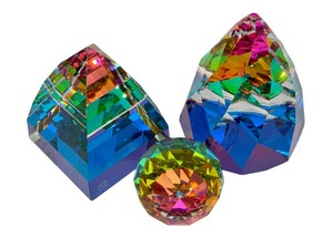lot 356 image: Two Swarovski Prism Paperweights  Miniature Crystal Prism Figurine