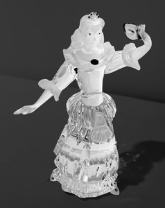 lot 350 image: Swarovski Crystal Columbine 2000 Masquerade Figurine 242032 Retired