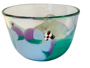lot 238 image: Vintage Handblown Art Glass Bowl Signed Jones