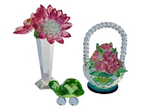 lot 248 image: Three Beautiful Crystal Figurines by Swarovski