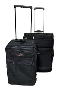 lot 194 image: Two Rolling Travel Bags  Suitcases by Samsonite and Ciao