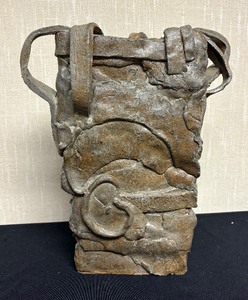lot 281 image: Abstract Vase