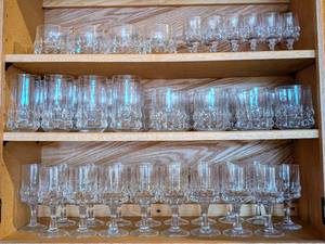 lot 112 image: Rosenthal Crystal Holdfast Glassware