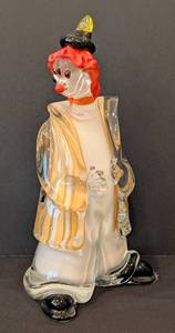 lot 114 image: Alfredo Barbini Murano Glass Clown Figurine
