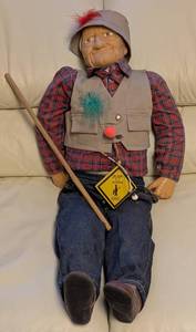 lot 345 image: Vintage Billie Peppers Fishing Grandpa Doll