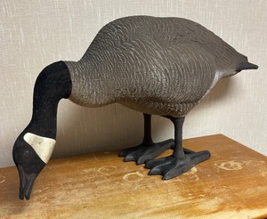 lot 493 image: Goose Decor