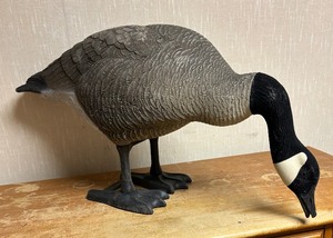lot 504 image: Goose Decoy