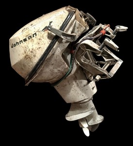 lot 506 image: Vintage Johnson Motor