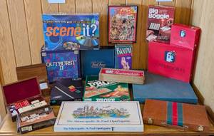 lot 296 image: Assorted Games
