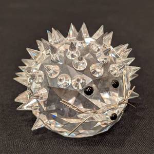 lot 433 image: Swarovski Crystal Hedgehog Figurine