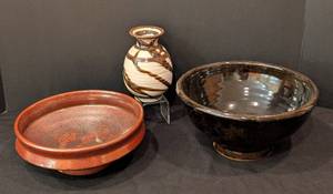 lot 474 image: Three Artisan Crafted Pottery Bowls and Vase