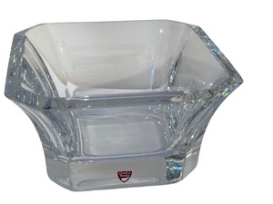 lot 457 image: Orrefors Regina Crystal Bowl