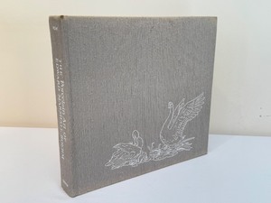 lot 382 image: Book The Art of Edward Marshall Boehm Signed