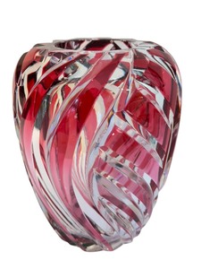 lot 63 image: Val Saint Lambert Art Deco Cut Crystal Vase with Red Lining