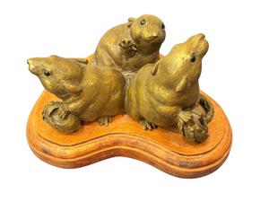 lot 110 image: Small Bronze Three Mice Sculpture by Hans Gilsdorf