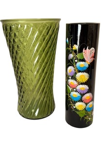 lot 567 image: Vintage Green Diamond Pattern Glass Vase and Hand Painted Black Plastic Vase with Floral Design