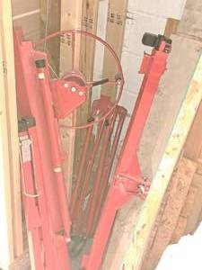lot 24 image: Drywall Lift