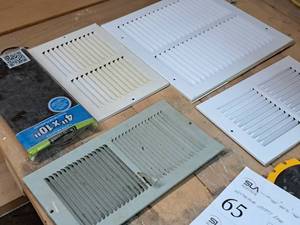 lot 68 image: Lot of (5) Assorted Vent Covers