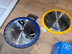 lot 67 image: Lot of (2) 7-14 Circular Saw Blades - Avanti Pro 24T Framing, DeWalt Fast Cut Framing 18T (Both New )