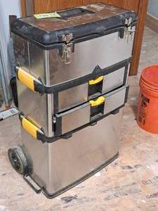 lot 95 image: Trademark Tools Combination Tool Box  Wheeled 3-piece