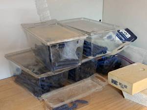 lot 113 image: Lot of (7 Containers) Assorted Concrete Screws (Partial Containers)