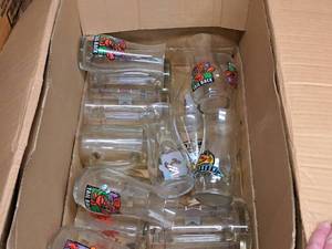 lot 139 image: Collectors Glasses - Red Lobster Typhoon, Tailback, Super Bowl XXVI 1992 Metrodome and more
