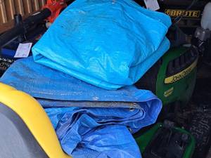 lot 900 image: Lot of (2) Tarps