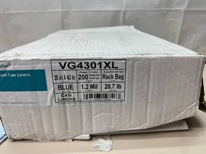 lot 88 image: 1 Case (200 each) NEW Novaplus VG4301XL 30 x 43 Laundry Rack Bag Trash Can Liners - Blue