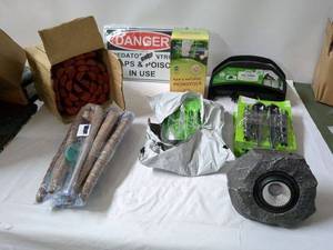 lot 69 image: Lot of Garden and Outdoor Equipment