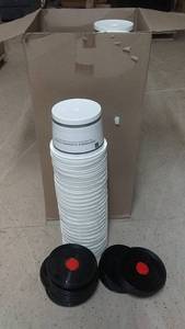 lot 77 image: Bulk Set of 1 Gallon Containers For Disposable Cleaning Cloths