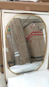 lot 89 image: Oval Decorative Mirror with Gold Trim