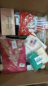lot 166 image: Mixed Lot of Personal Care, Crafts, and Home Decor Items