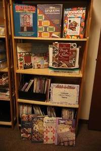 Quilting Magazines, HC Books wPatterns, Contents on Shelf