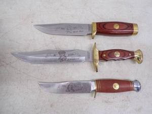 lot 27 image: 3 Knife Set  Wyatt Earp, Kit Carson, Buffalo Bill