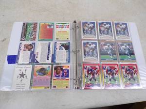 lot 32 image: Binder of Barry Sanders Cards see pics