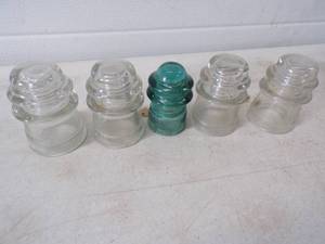 lot 115 image: 5 Vintage Insulators