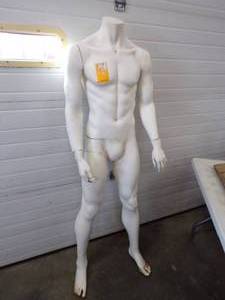 lot 120 image: Full Size Maniquin