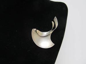 Signed Sculptural Vintage Sterling Silver Brooch - Signed Brenda - 1989