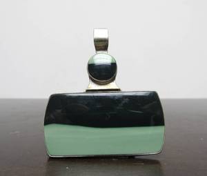 Vintage Twin Cities Jewelry Maker Duke Klassen Sterling Silver &amp Mint GreenBlack Stone Pendant