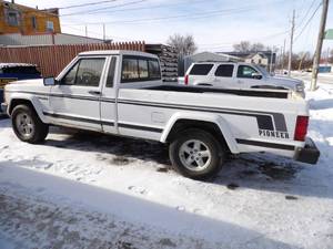 lot 2 image: Halted - Please contact affiliate - 1989 Jeep Comanche Pick Up