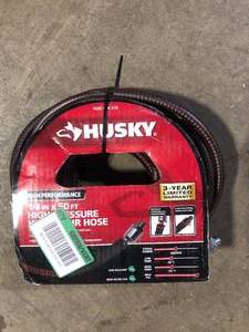 Husky 14 in. x 50 ft. High-Pressure Air Hose  Customer Returns See Pictures