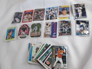 75 Assorted Baseball Cards...