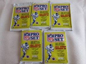 5 Packs 1990 Pro Set Football...
