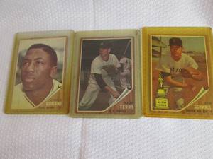 1962 Topps Baseball Cards...
