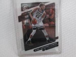 2021-22 Optic Karl Anthony Towns Ca...
