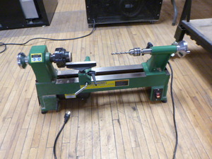 lot 12 image: Central Machinery Mini Wood Lathe