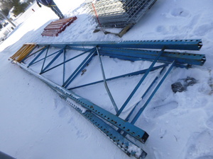 lot 3 image: 3 Pallet Racking 26 FramesUprights