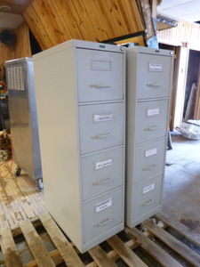 lot 175 image: 2 File Cabinets
