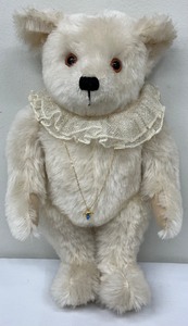 lot 50 image: Steiff OPHELIA by Michele Durkson Clise - 1983 - 16 Tall - Style #0225-42 with Box